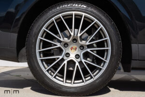 2023 Porsche Cayenne S Platinum | Loaded