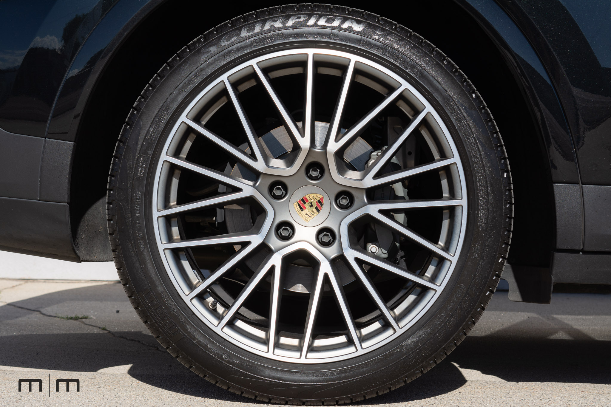 2023 Porsche Cayenne S Platinum | Loaded