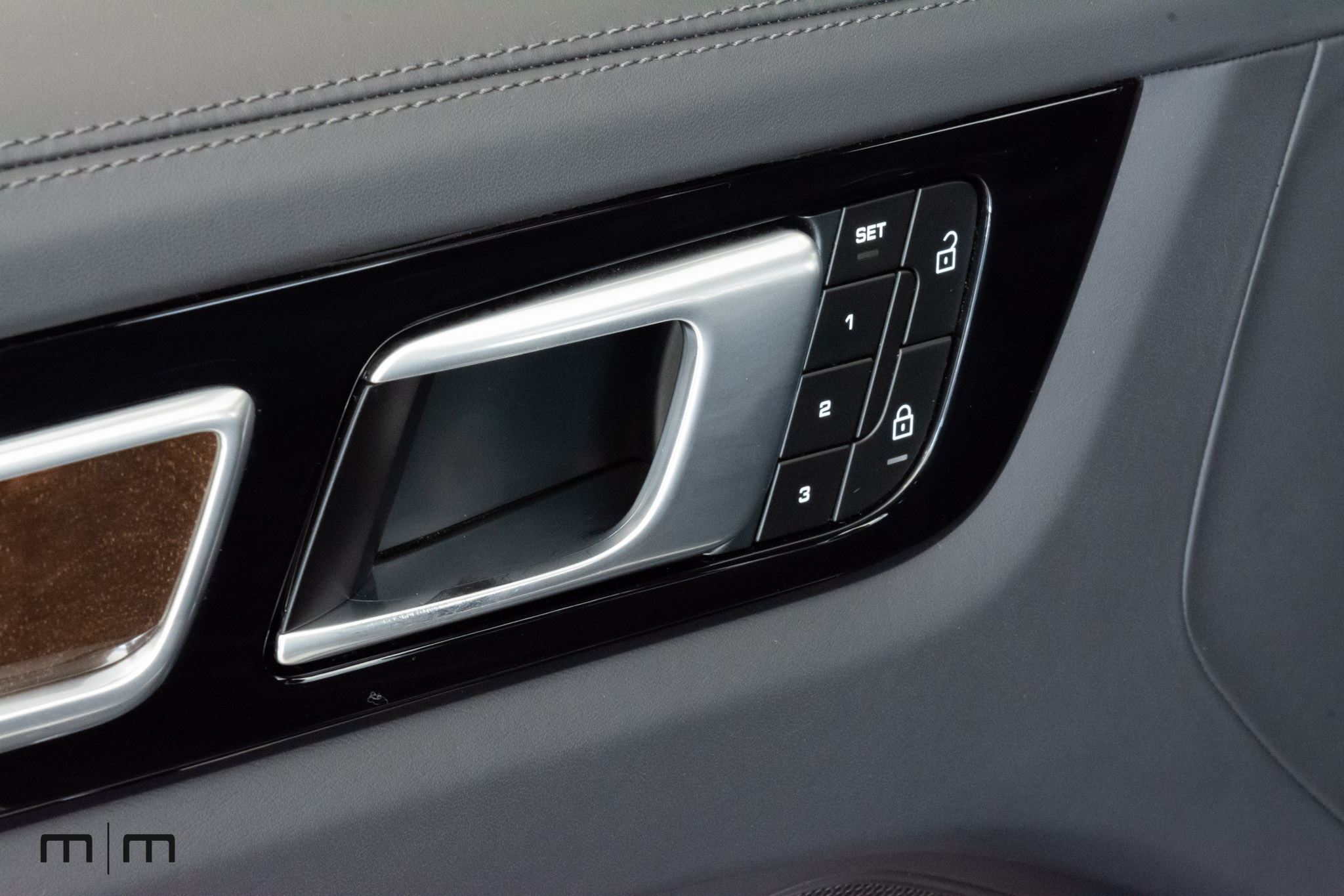 2023 Porsche Cayenne S Platinum | Loaded
