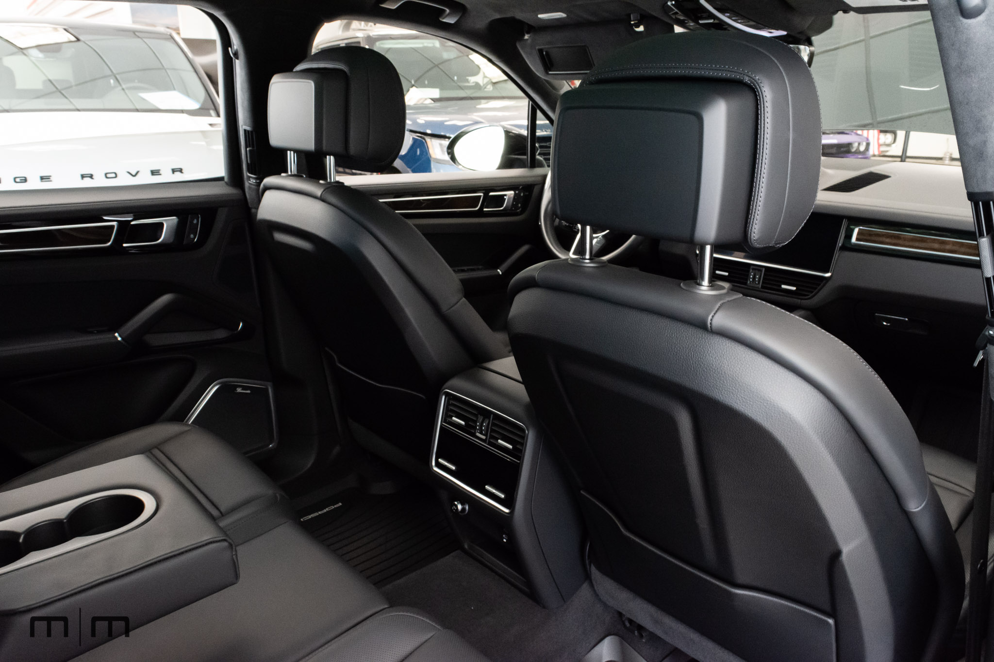 2023 Porsche Cayenne S Platinum | Loaded