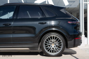 2023 Porsche Cayenne S Platinum | Loaded
