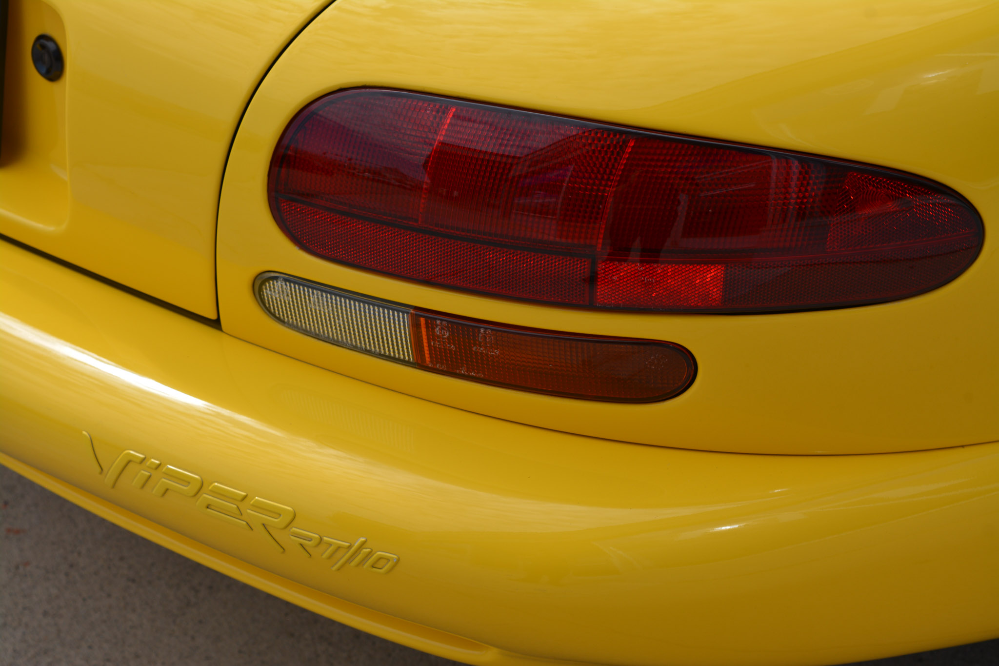 1995 Dodge Viper R/T 10