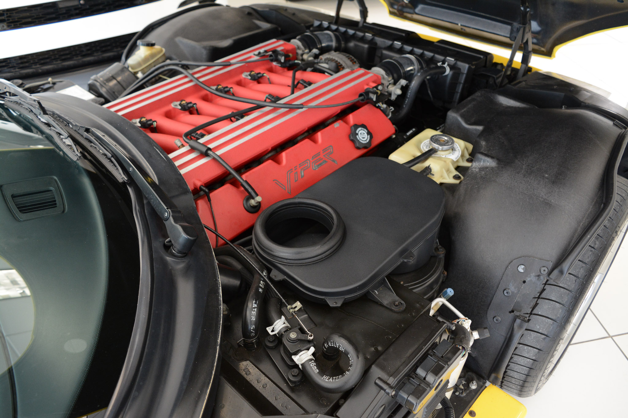 1995 Dodge Viper R/T 10