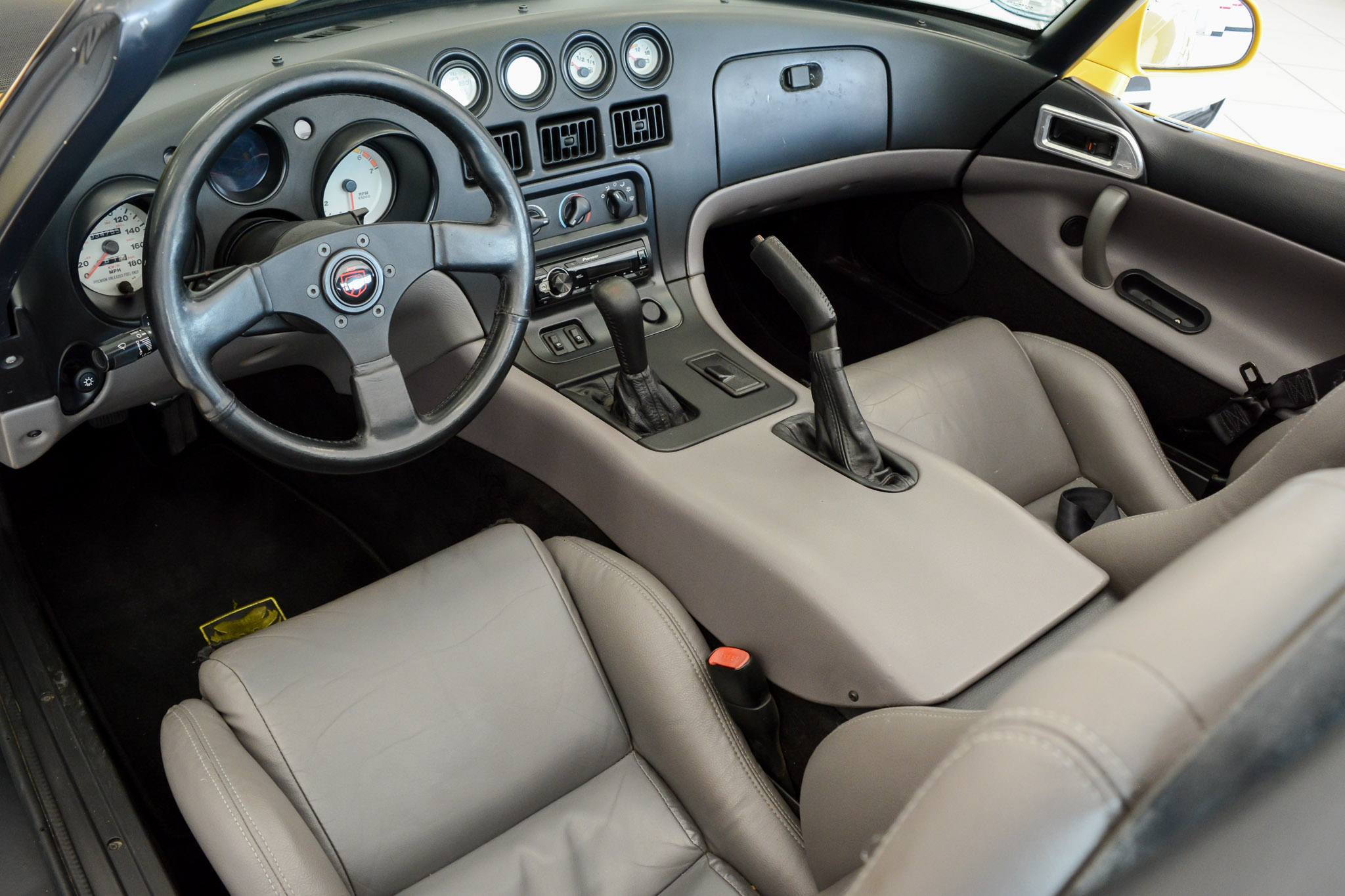 1995 Dodge Viper R/T 10