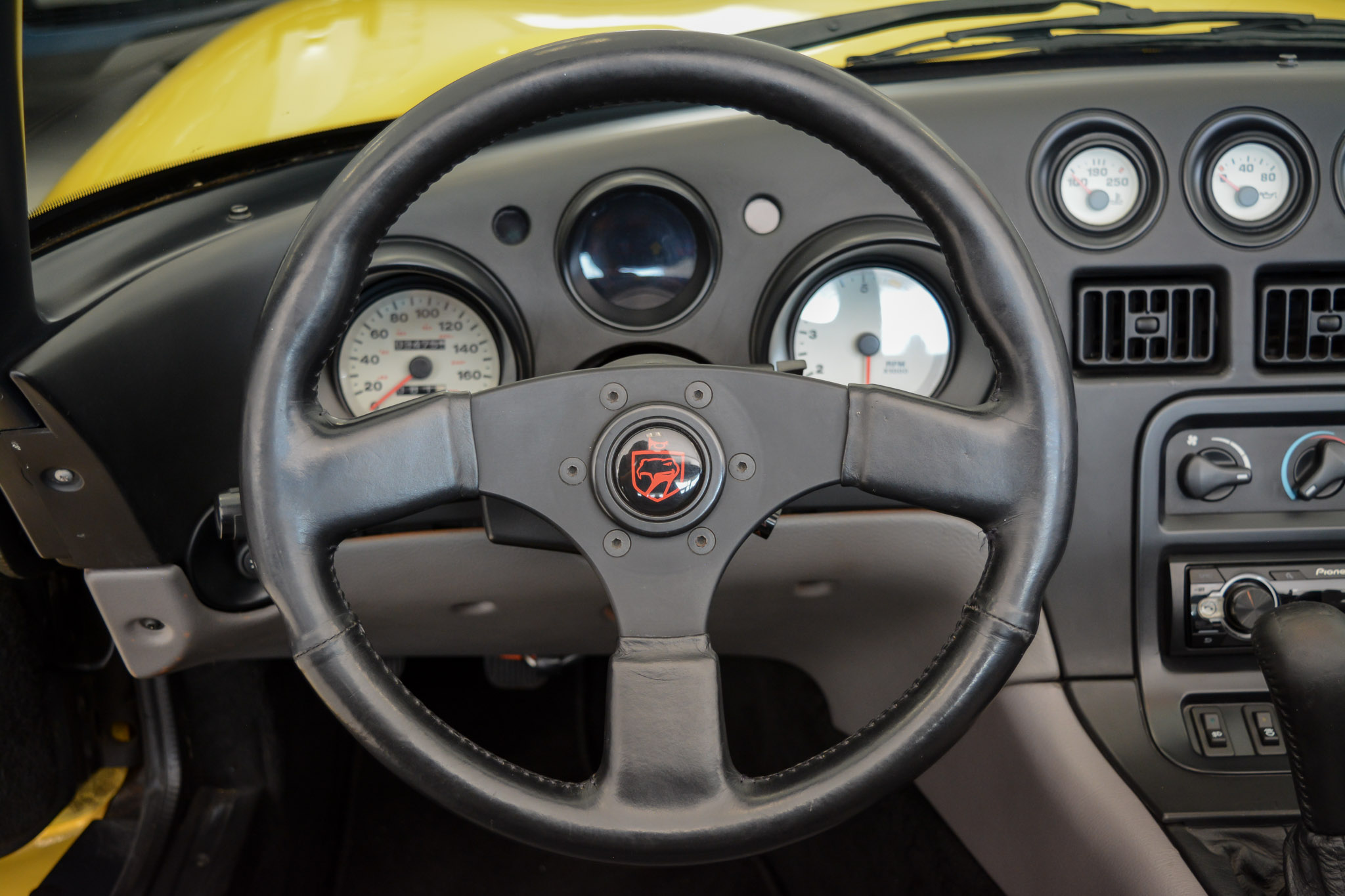 1995 Dodge Viper R/T 10