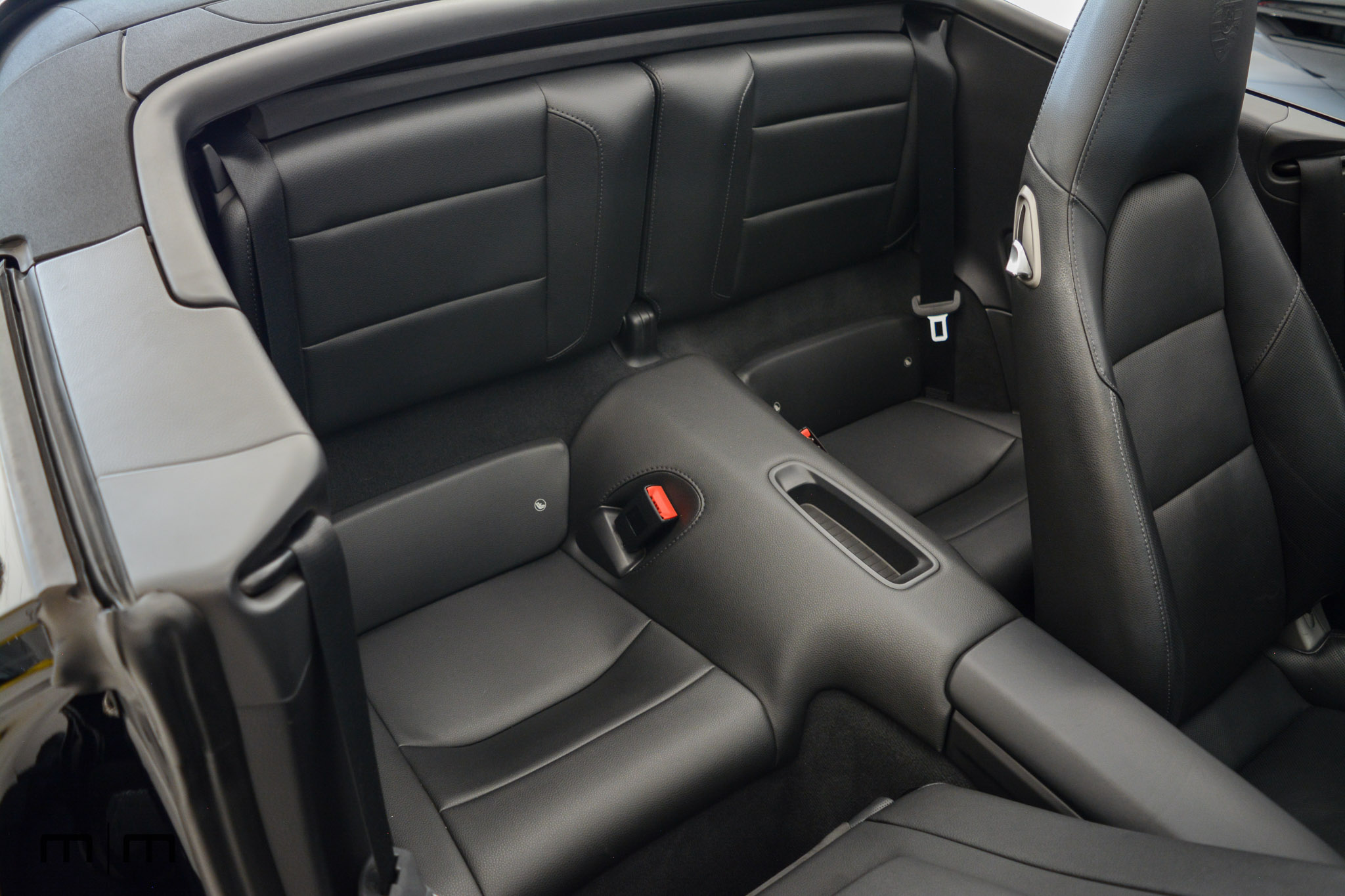 2013 Porsche 911 Carrera 4 Cabriolet