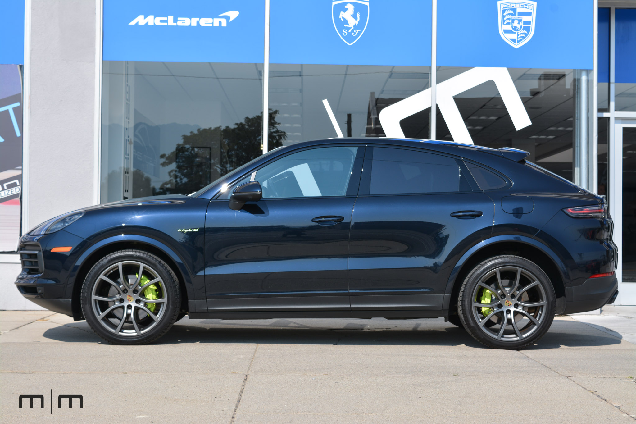 2022 Porsche Cayenne E-Hybrid Coupe