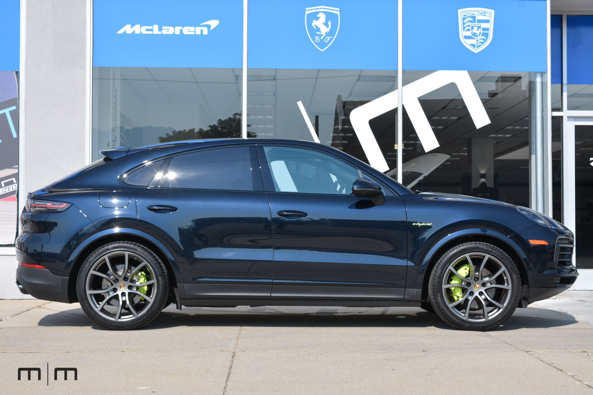 2022 Porsche Cayenne E-Hybrid Coupe