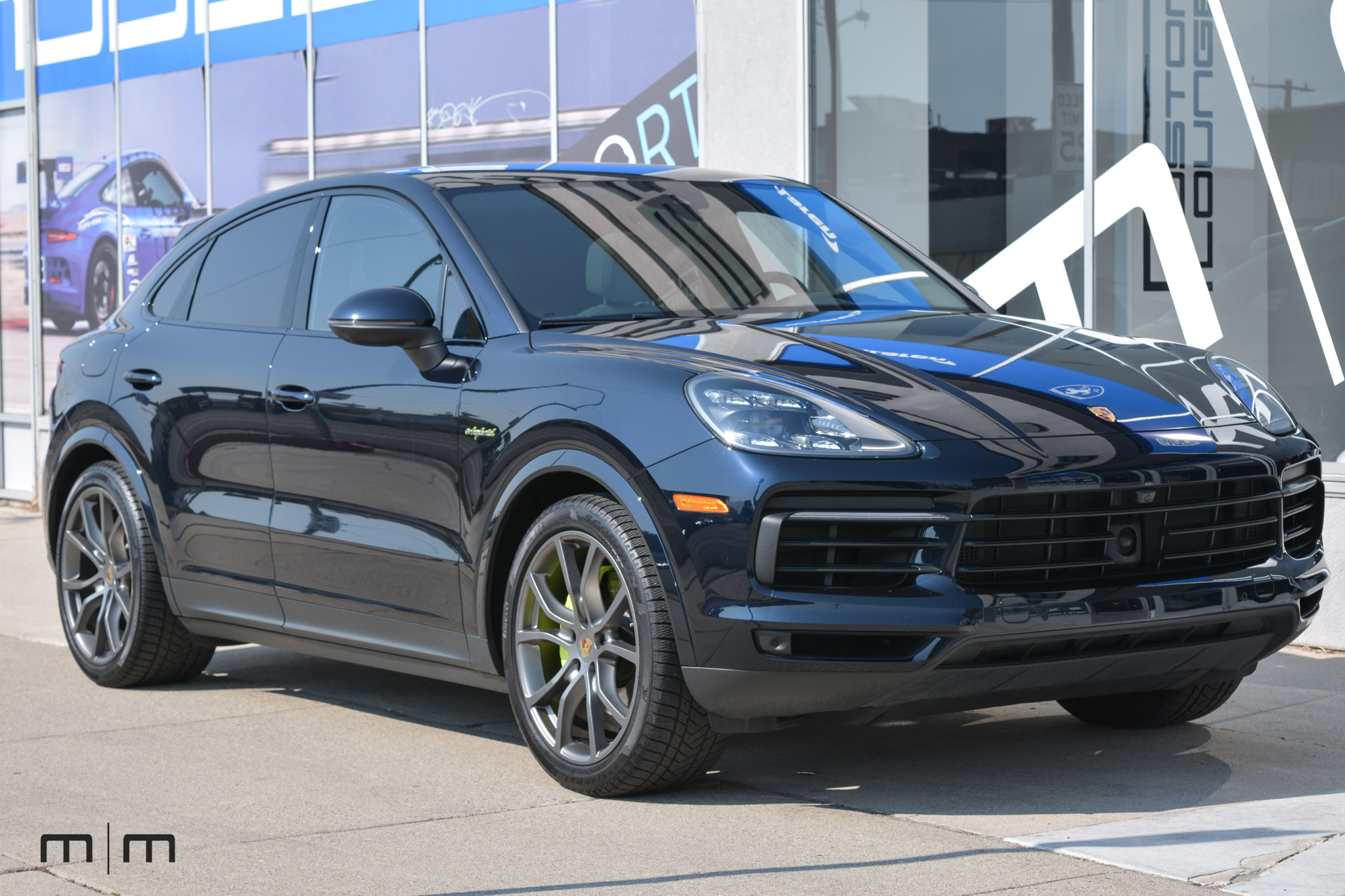 2022 Porsche Cayenne E-Hybrid Coupe