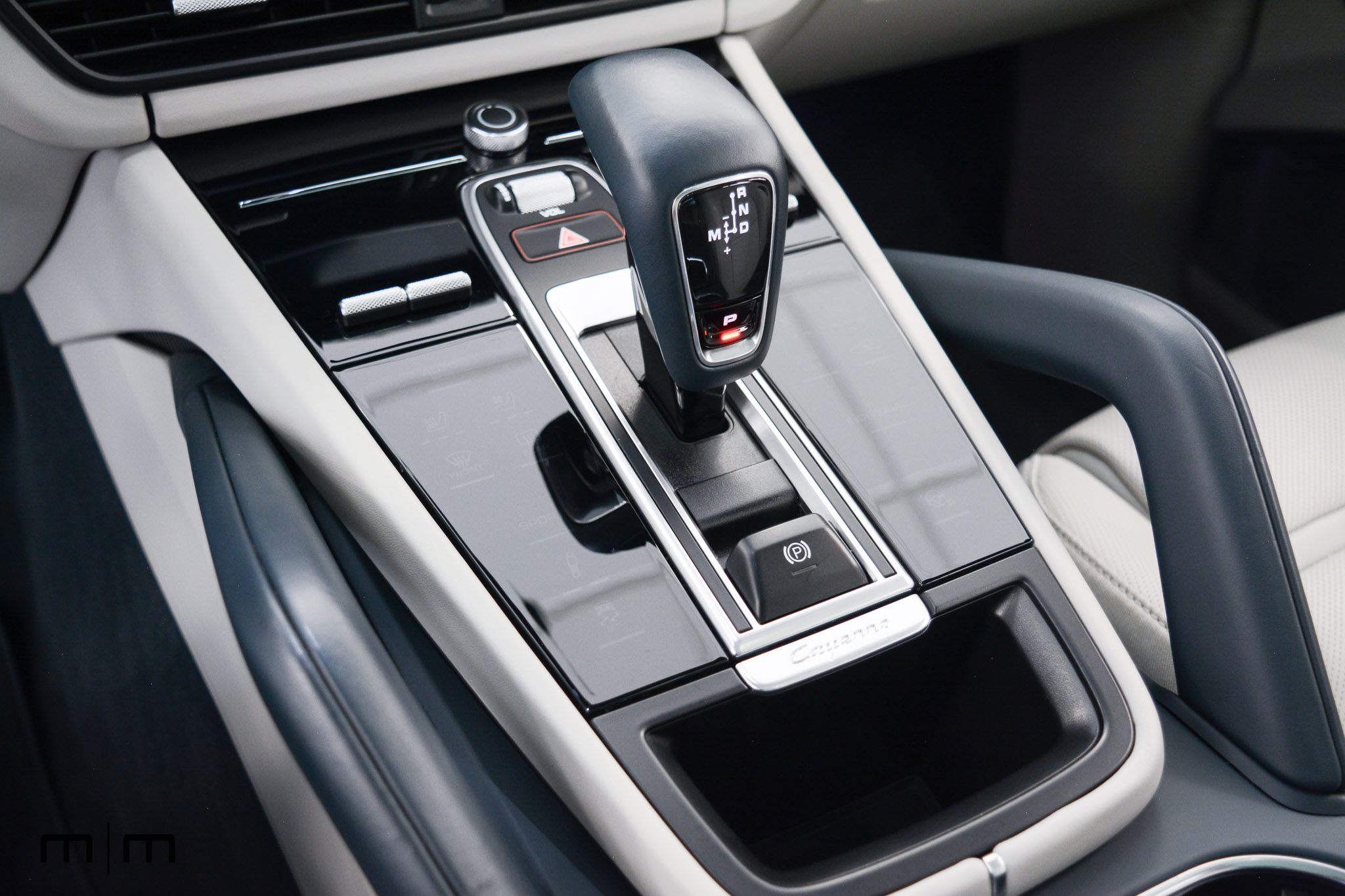 2022 Porsche Cayenne E-Hybrid Coupe