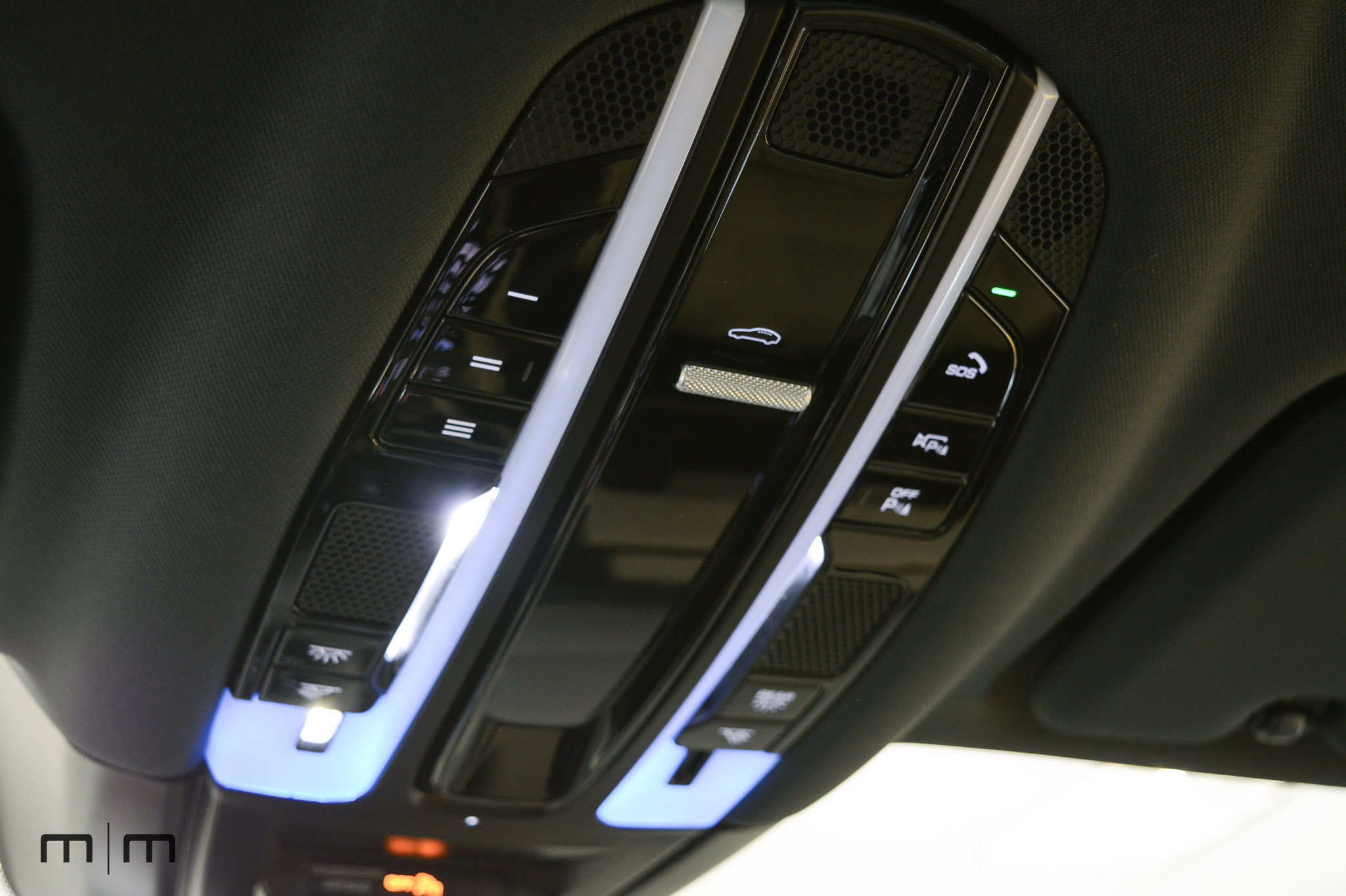 2022 Porsche Cayenne E-Hybrid Coupe