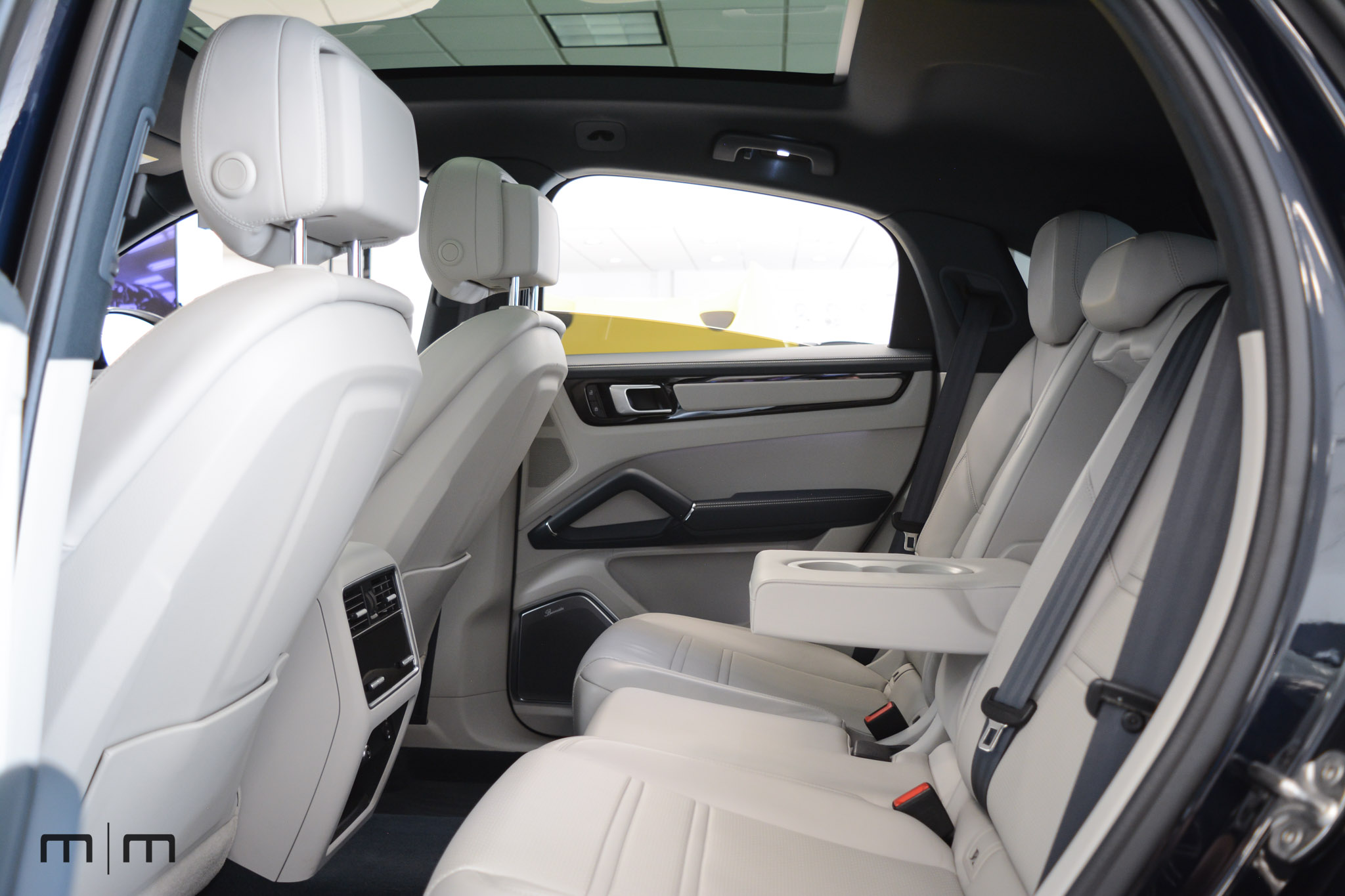 2022 Porsche Cayenne E-Hybrid Coupe