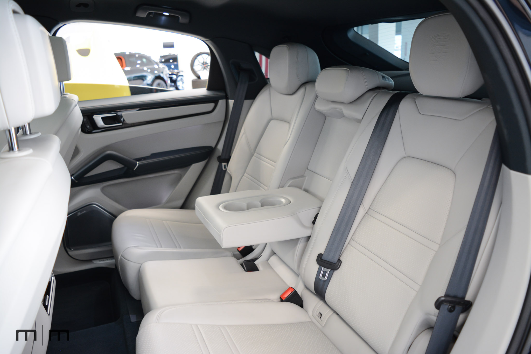 2022 Porsche Cayenne E-Hybrid Coupe