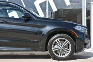 2016 BMW X6 xDrive50i | 1-Owner - Brown Interior