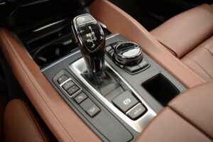 2016 BMW X6 xDrive50i | 1-Owner - Brown Interior