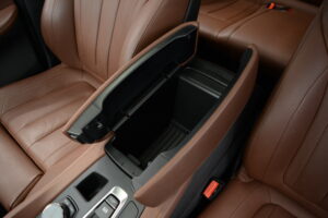 2016 BMW X6 xDrive50i | 1-Owner - Brown Interior