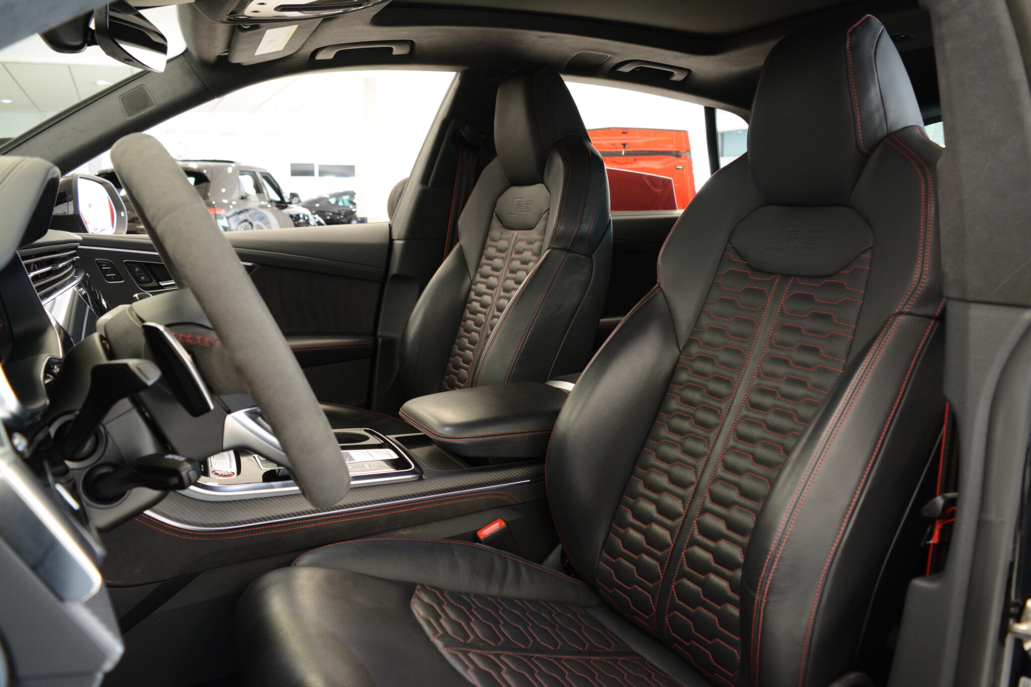 2024 Audi RS Q8 - $21k in Options!