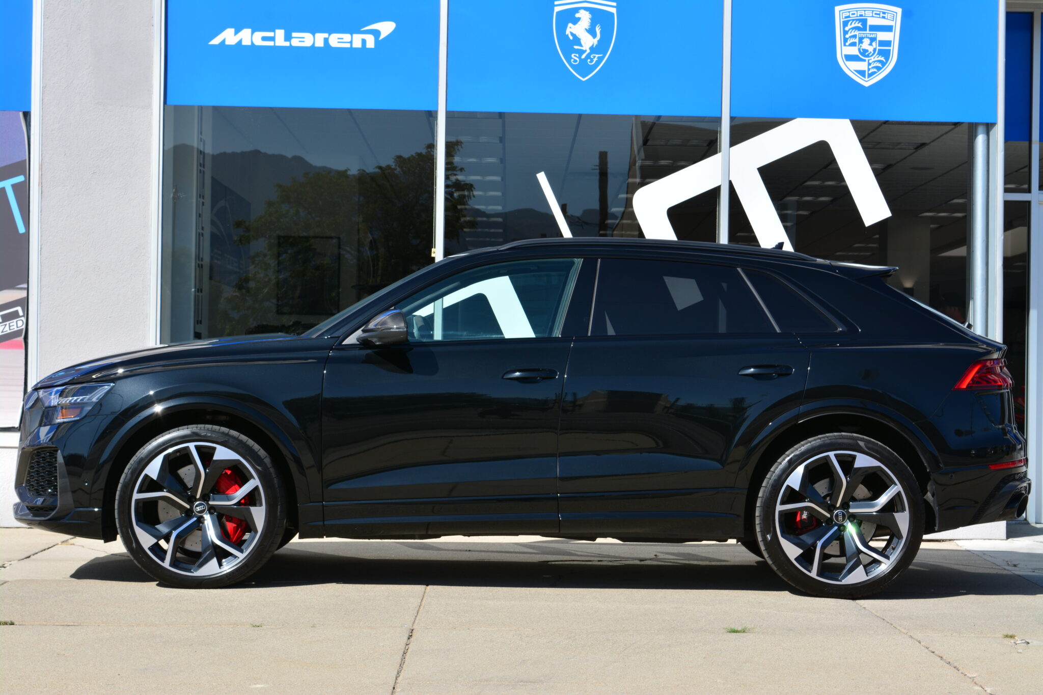 2024 Audi RS Q8 - $21k in Options!