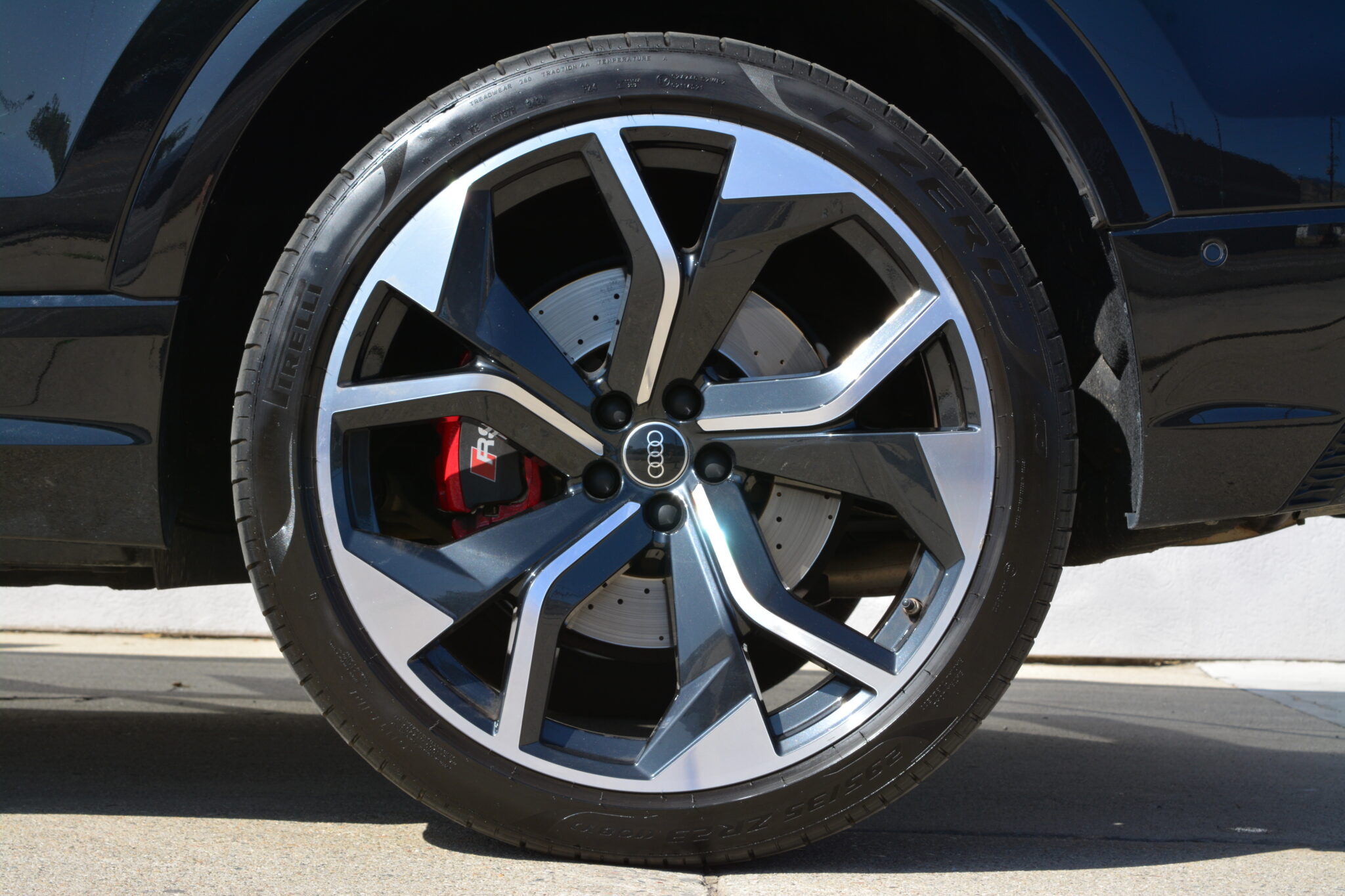 2024 Audi RS Q8 - $21k in Options!