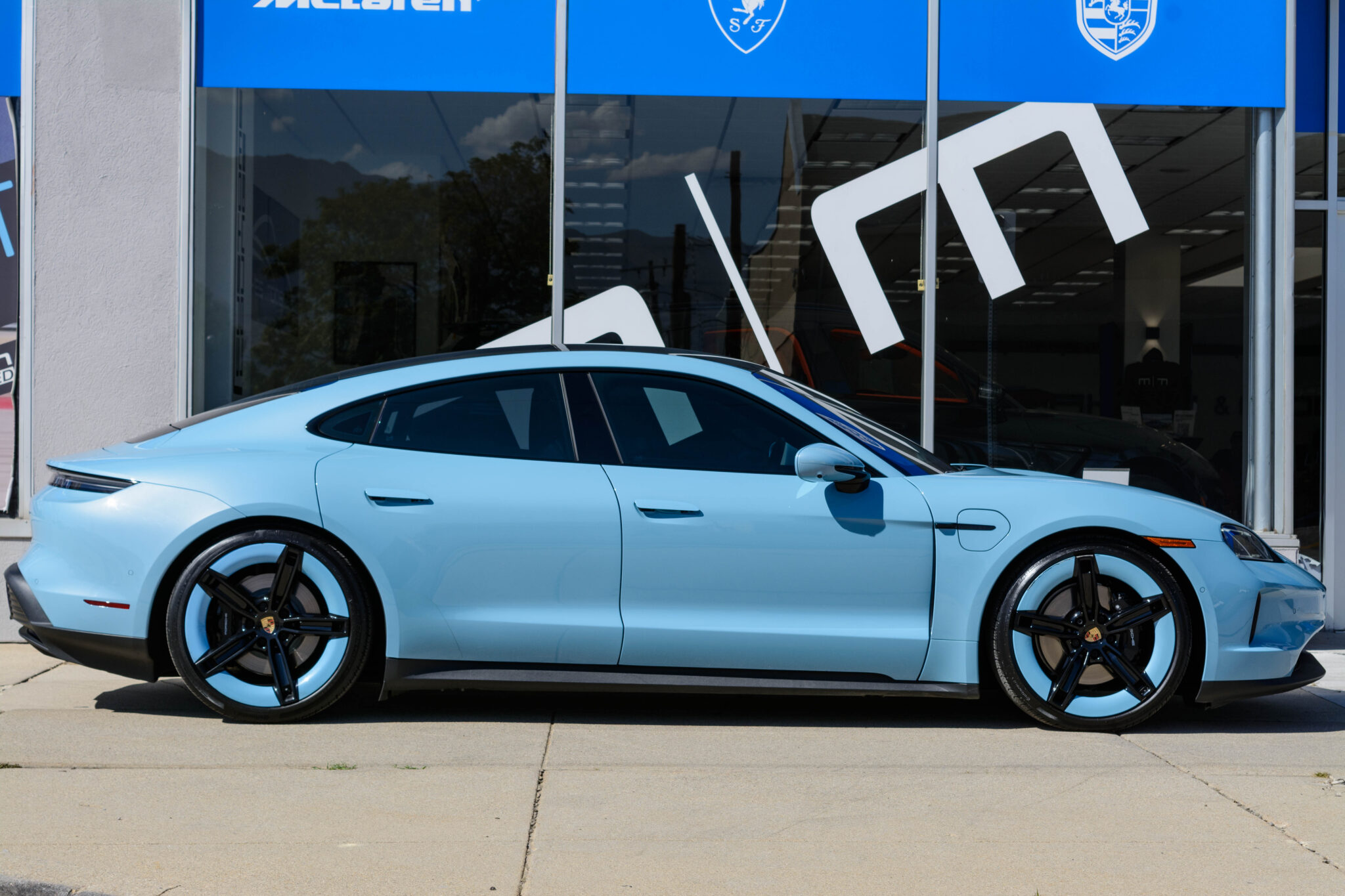 2025 Porsche Taycan 4S