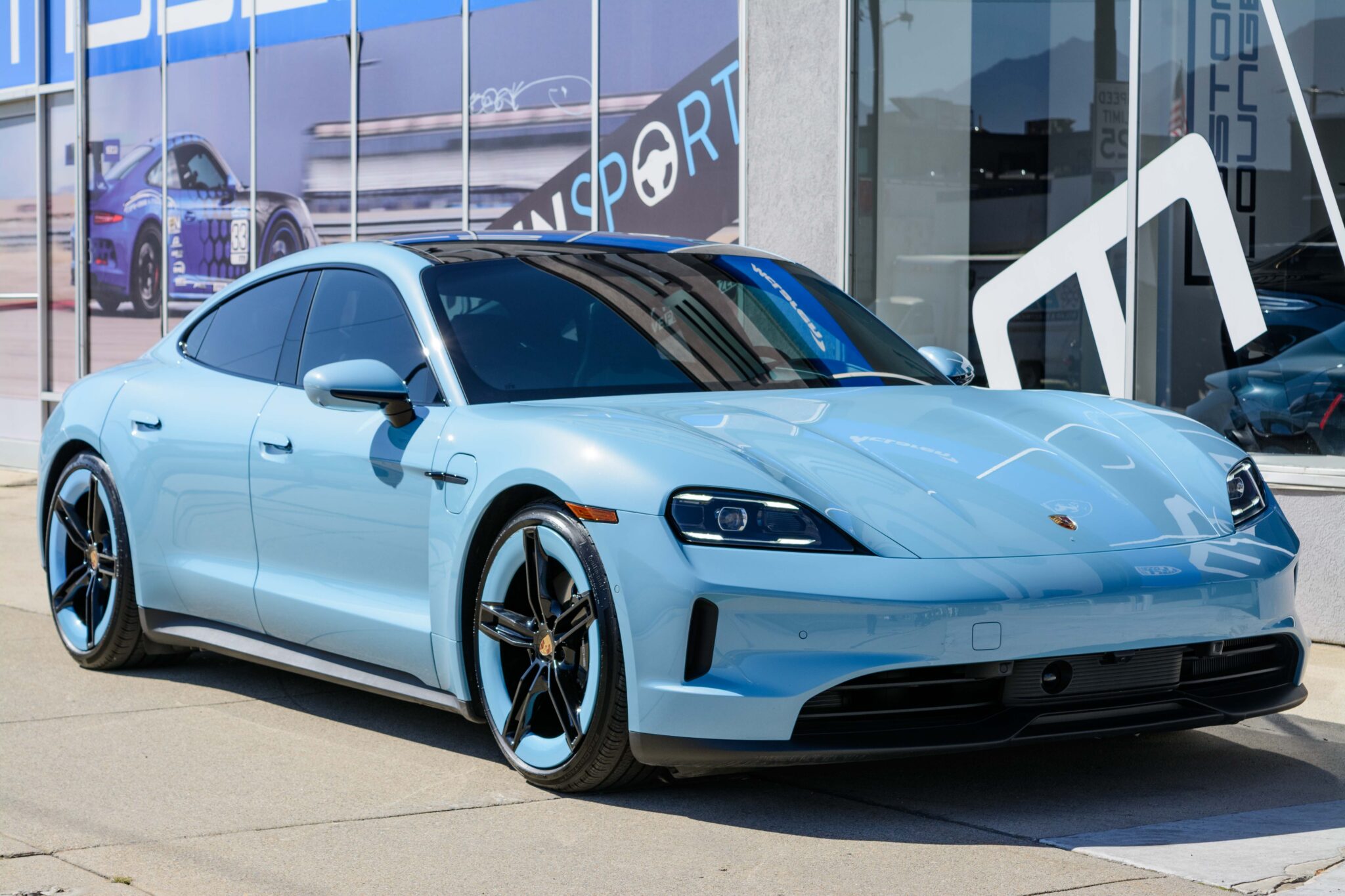 2025 Porsche Taycan 4S