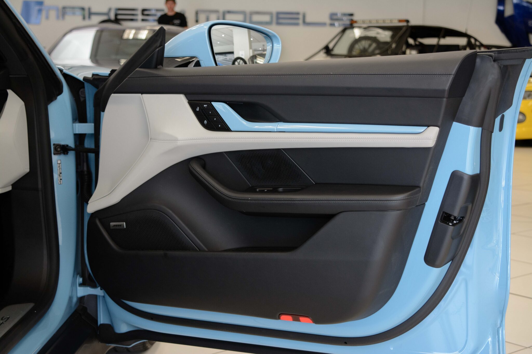 2025 Porsche Taycan 4S