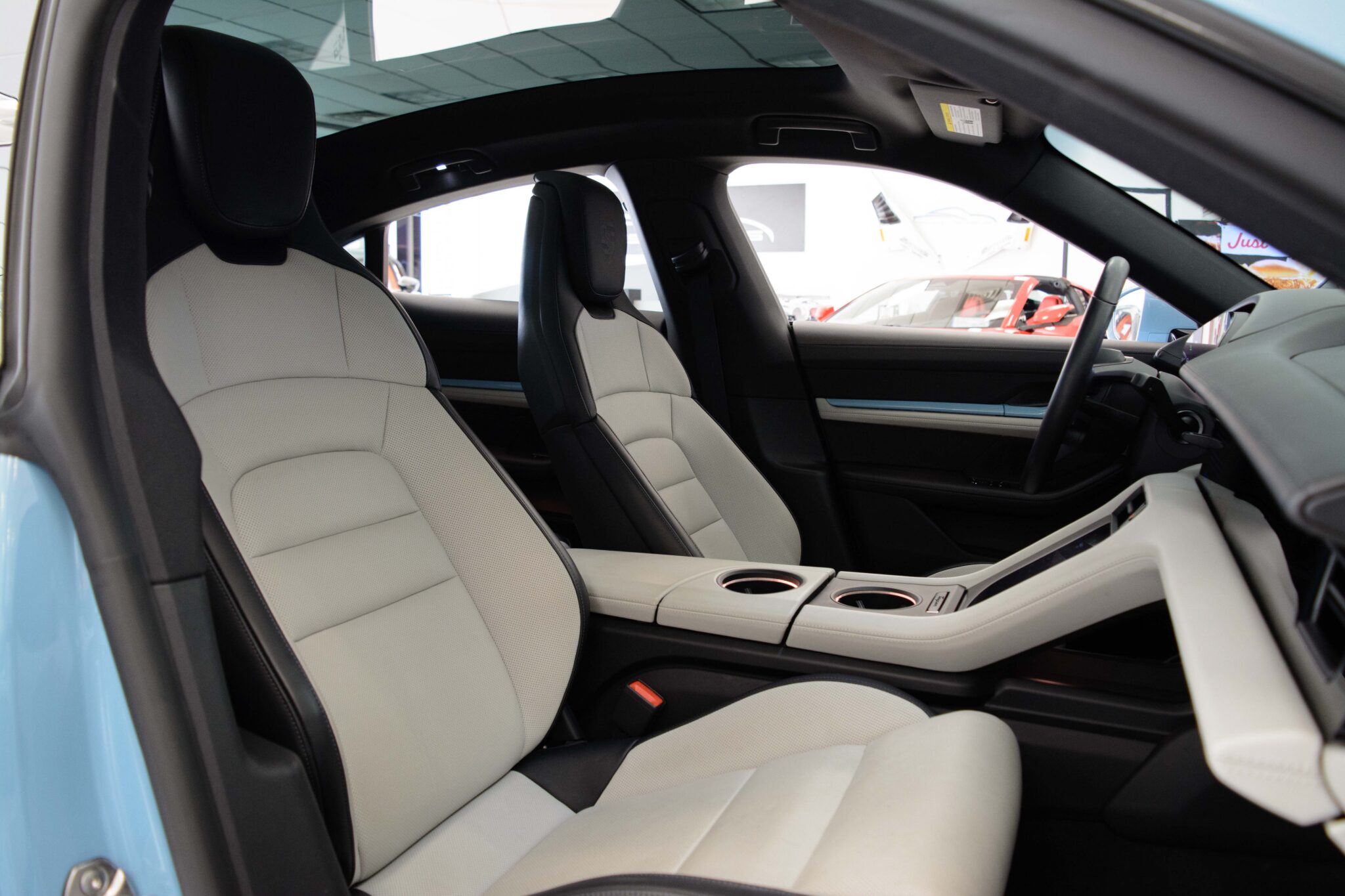 2025 Porsche Taycan 4S