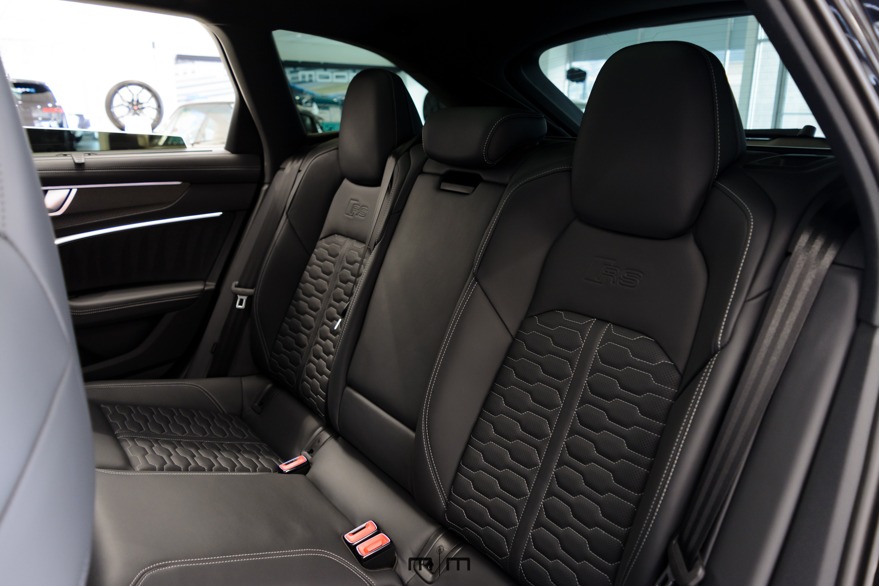 2025 Audi RS 6 Avant Performance