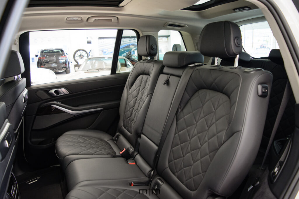 2024 BMW X7 xDrive