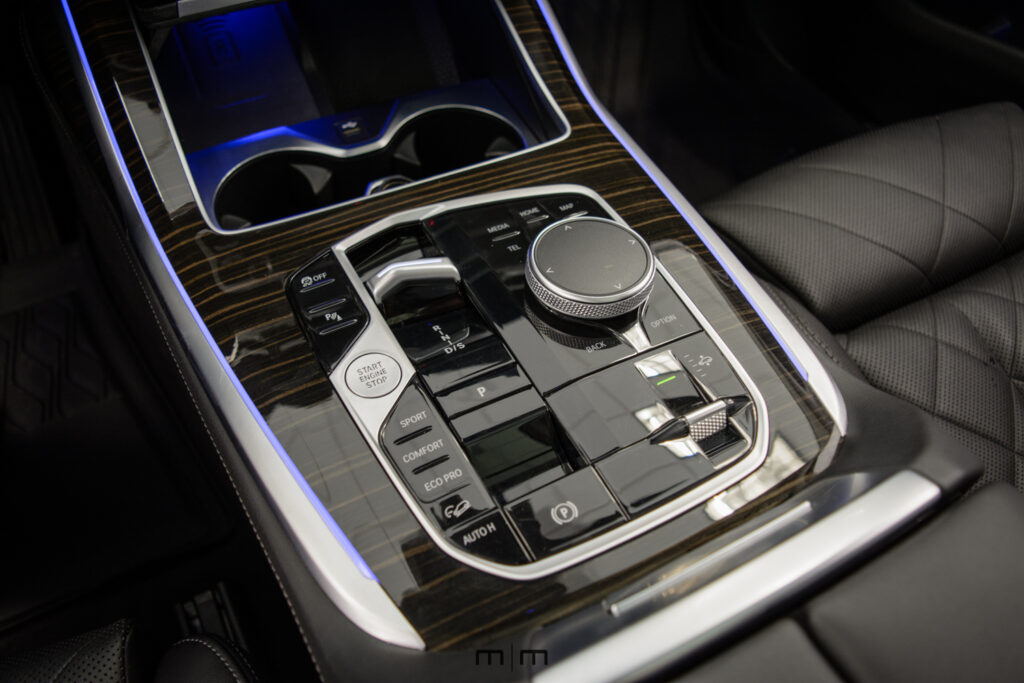 2024 BMW X7 xDrive