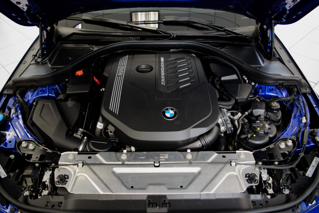 2023 BMW M240i 2023 BMW M240i