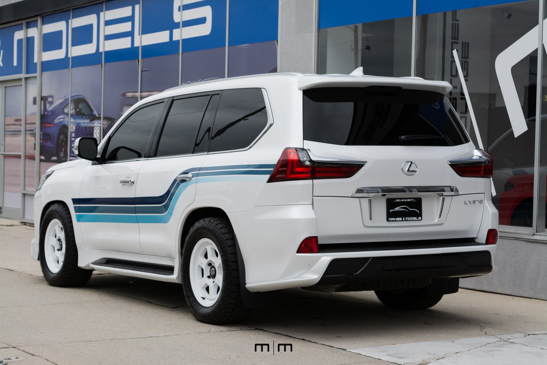 2020 Lexus LX 570