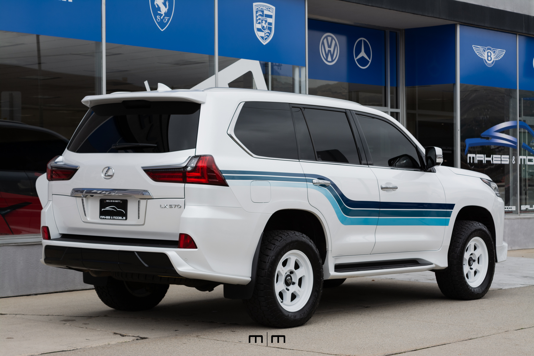 2020 Lexus LX 570