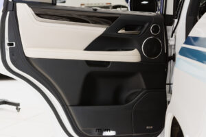 2020 Lexus LX 570