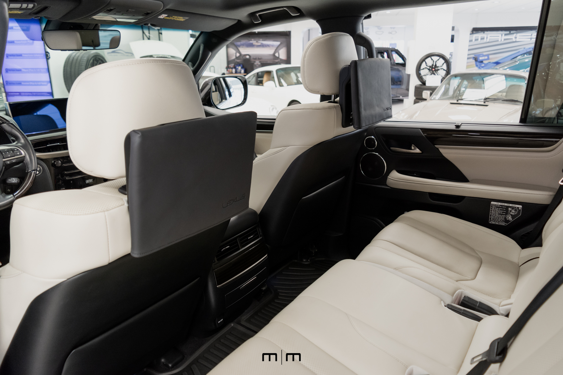 2020 Lexus LX 570